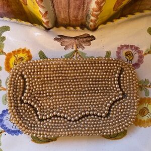 Vintage faux pearl and beaded coin purse〰️